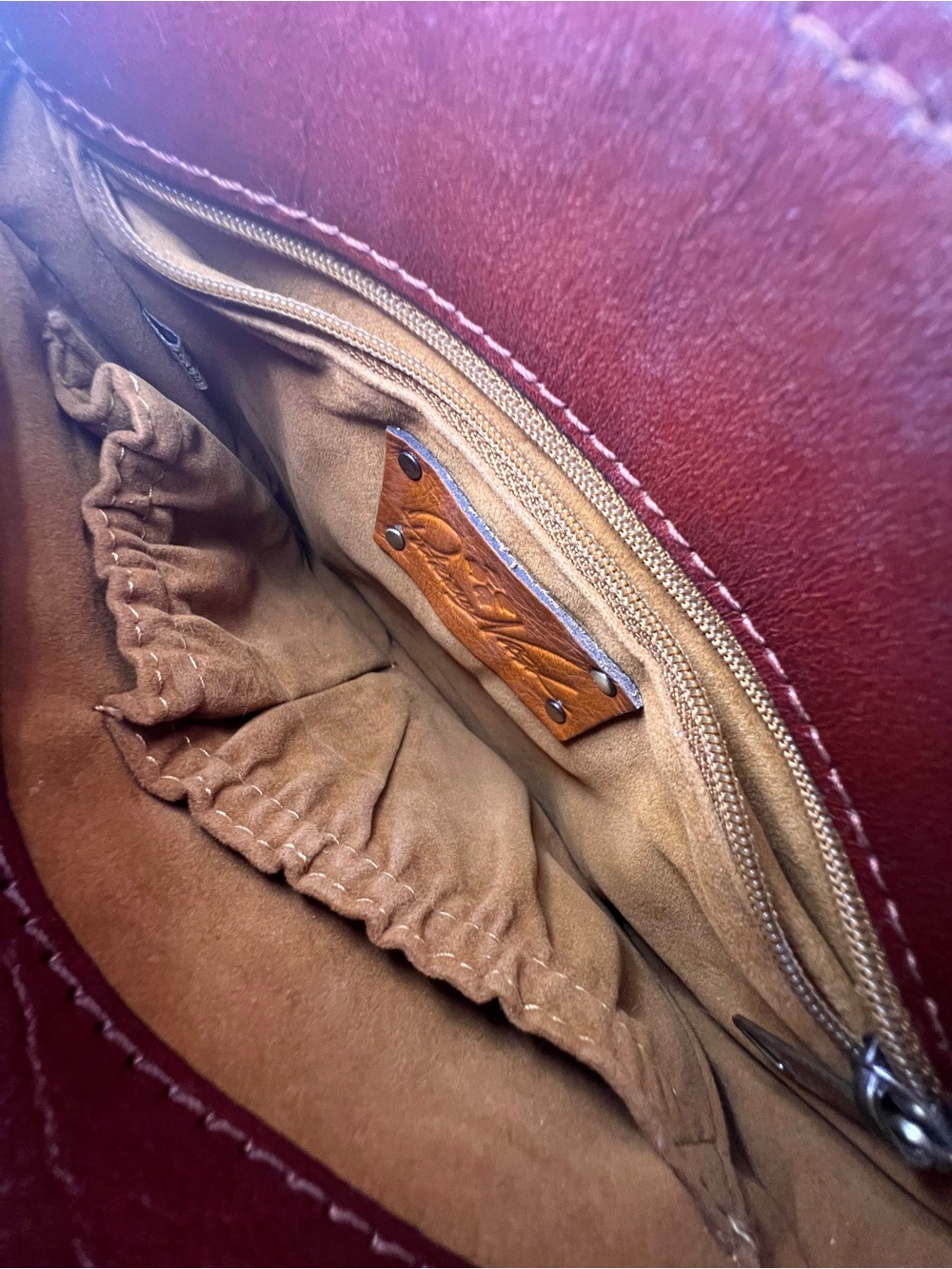 Patricia Nash Leather Crossbody Bag - see photos for callouts - Picture 8 of 9